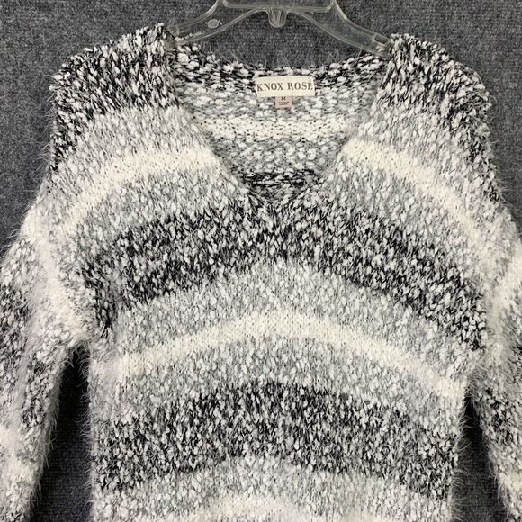 Knox Rose Nubby Eyelash Knit Sweater Women M Pull Over V Neck Soft Warm Cozy - Picture 2 of 11